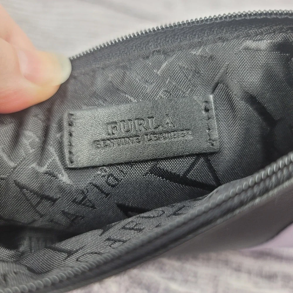 Furla Zip Pouch Wallet Black/Lilac